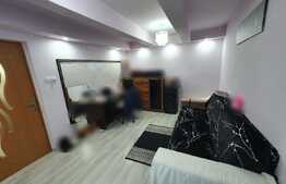 Apartament 2 camere, 63mp + curte 22mp, zona centrala