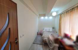 Apartament 2 camere, 63mp + curte 22mp, zona centrala