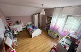 Apartament 3 camere utilat si mobilat VALEA AURIE