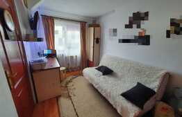 Apartament cu 3 camere, 52mp, semidecomandat, zona Bd. Mihai Viteazu