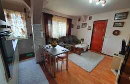 Apartament cu 3 camere, 52mp, semidecomandat, zona Bd. Mihai Viteazu