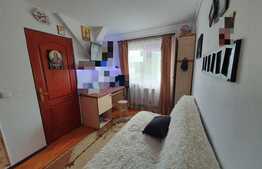 Apartament cu 3 camere, 52mp, semidecomandat, zona Bd. Mihai Viteazu