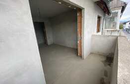 Apartament cu 3 camere 78 mp Turnisor 