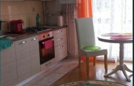 Apartament la mansarda - 2 camere, 56 mp, zona Trei Stejari