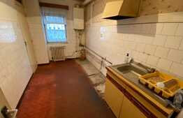 OFERTA!! Apartamentent 3 camere ZONA CENTRALA!!