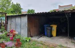 Apartament 4 camere la casa, 90 mp, zona Centrala