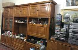 Apartament 3 camere foarte spatios in zona de centru