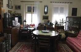 Apartament 3 camere foarte spatios in zona de centru