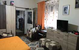 Apartament 3 camere foarte spatios in zona de centru