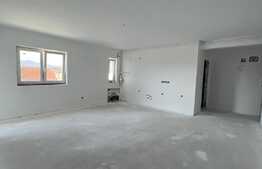 Apartament de 2 camere, 55.33 mp utili, semidecomandat!