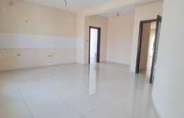 Vila de lux 10 camere, 1000 mp utili si 4000 mp curte libera, Tractorului