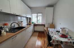 Apartament 3 camere, decomandat, 80 mp, zona Ciresica