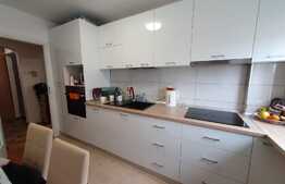 Apartament 3 camere, decomandat, 80 mp, zona Ciresica