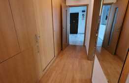 Apartament 3 camere, 68 mp, zona Vasile Aaron