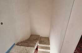 Duplex spațios în centrul Cisnădiei cu priveliște superbă.