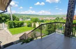 Casă individuală în Cisnădie, 233 mp utili, 800 mp curte