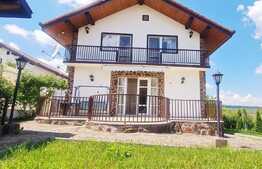 Casă individuală în Cisnădie, 233 mp utili, 800 mp curte