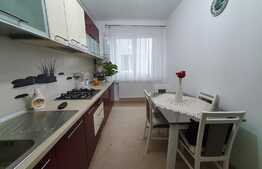 Apartament 3 camere, 80 mp, Selimbar