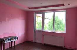 Apartament de 2 camere, 50 mp, zona de interes!