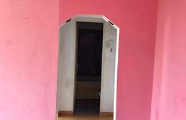 Apartament de 2 camere, 50 mp, zona de interes!