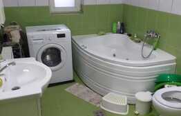 Apartament 2 camere intr-o zona buna, 56 mp, mobilat si utilat!