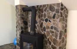 Apartament 3 camere la casa foarte spatios