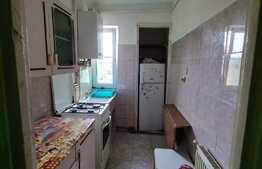 Apartament de 2 camere, zona Vasile Aaron