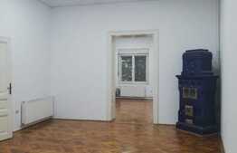 Apartament 2 camere, 93 mp imobil tip casa, zona ultracentrala