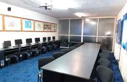 Casă individuală 8 camere, 570 mp pretabila pensiune sau restaurant, zona Centrală