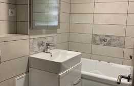 Apartament de lux, 4 camere, 80mp in Broscarie!