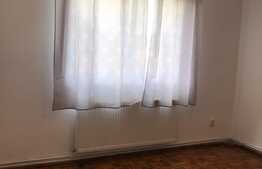 Apartament 3 camere, renovat, in Cisnadie