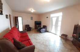 Casa cu 16 camere, 600 mp utili si 1000 mp teren in Selimbar zona Pictor Brana 