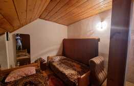 Casă în zonă retrasă și liniștită în Tocile