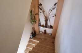 Casă în zonă linistită cu spațiu comercial la parter, aproape de mall!