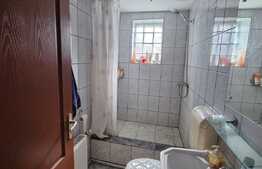 Casă în zonă linistită cu spațiu comercial la parter, aproape de mall!