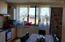 Apartament la mansardă, călduros iarna!