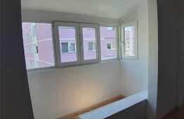 Mansardă recent renovata, zona Vasile Aaron!