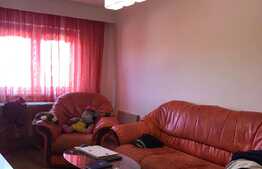 Apartament 4 camere, 80 mp, in Calea Poplacii