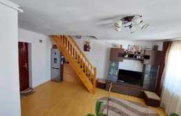 Apartament de 2 camere la mansarda, 49mp, in zona Strand