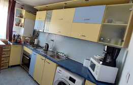 Apartament de 2 camere la mansarda, 49mp, in zona Strand