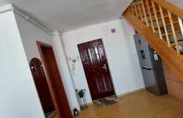 Apartament de 2 camere la mansarda, 49mp, in zona Strand