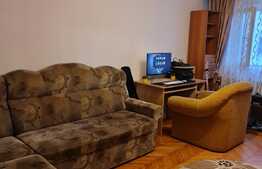 Apartament de 2 camere, 49 mp utili, decomandat, Strand