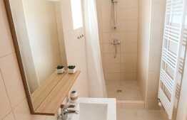 Apartament 3 camere, 126 mp, Lupeni 