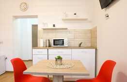 Apartament 3 camere, 126 mp, Lupeni 