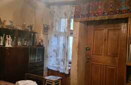 Apartament 2 camere, 60 mp, imobil tip casa, zona Centrala