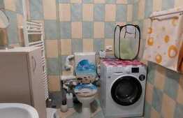 Apartament 3 camere, 69 mp, zona Tilisca