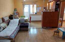 Apartament 3 camere, 69 mp, zona Tilisca