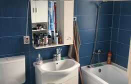 Apartament de 3 camere, mobilat si utilat, in Cisnadie