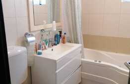 Apartament 3 camere, zona Hipodrom