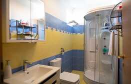 Casa de vanzare, 260 mp utili, 7 camere, in Sibiu!